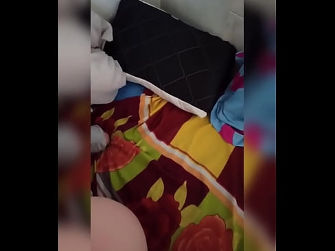 ❤️ Mening xonadoshim uyda yolg'iz qoladi, chunki eri ta'tilga ketadi va men uni sikish va eshagini sut bilan to'ldirish imkoniyatidan foydalanaman ❌ Super porno uz.passiveincome1.ru ❌️